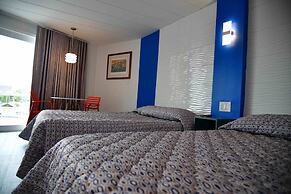 Jolly Roger Motel