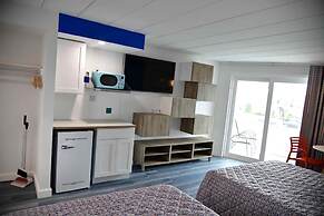 Jolly Roger Motel