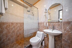 Imperial Palace Hotel