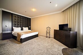 Imperial Palace Hotel