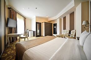 Imperial Palace Hotel