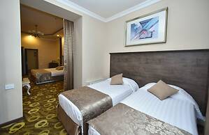 Imperial Palace Hotel