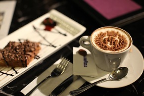 Imperial Palace Hotel