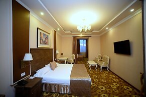 Imperial Palace Hotel