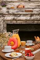 Saint James Paris - Relais & Chateaux