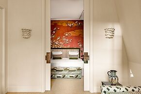 Saint James Paris - Relais & Chateaux