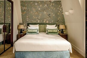 Saint James Paris - Relais & Chateaux