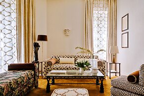 Saint James Paris - Relais & Chateaux