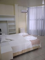 Bombinhas Palace Hotel