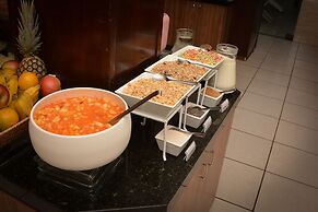 Bombinhas Palace Hotel