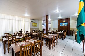 Bombinhas Palace Hotel