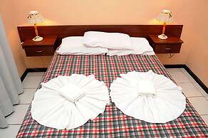 Bombinhas Palace Hotel