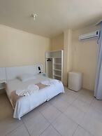 Bombinhas Palace Hotel