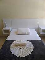 Bombinhas Palace Hotel