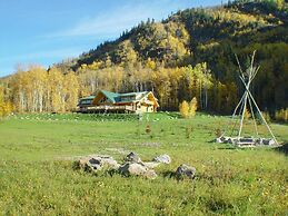 Williston Lake Resort