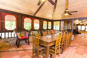 Bananarama Dive & Beach Resort