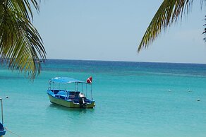 Bananarama Dive & Beach Resort