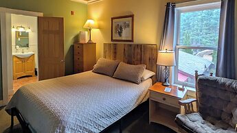 The Jay Village Inn