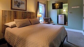 The Jay Village Inn