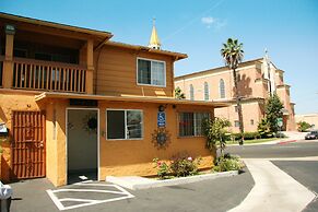 Navajo Lodge
