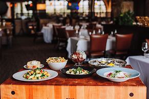 Flying Horse Resort & Club