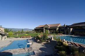 Flying Horse Resort & Club