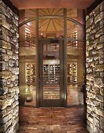 Flying Horse Resort & Club