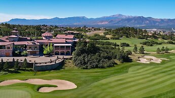 Flying Horse Resort & Club