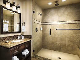 Flying Horse Resort & Club