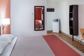 Motel 6 Fort St. John, BC