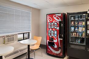 Motel 6 Fort St. John, BC