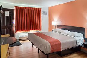 Motel 6 Fort St. John, BC