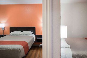 Motel 6 Fort St. John, BC