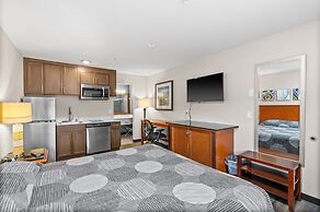 Basecamp Puyallup a Travelodge by Wyndham