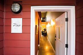 Crooked Tree Guest Suites