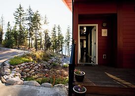 Crooked Tree Guest Suites