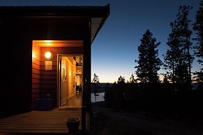 Crooked Tree Guest Suites