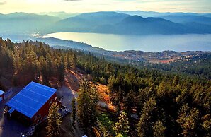 Crooked Tree Guest Suites