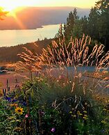 Crooked Tree Guest Suites