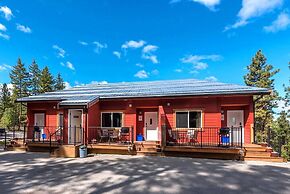 Crooked Tree Guest Suites