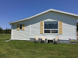 Greenwich Moonlight Bay Cottage