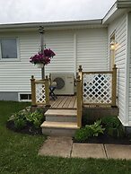 Greenwich Moonlight Bay Cottage