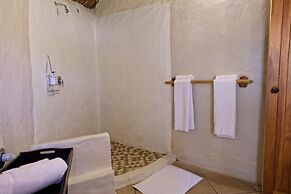 Chrislin African Lodge