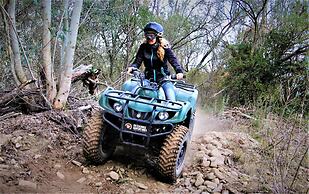 Chrislin African Lodge