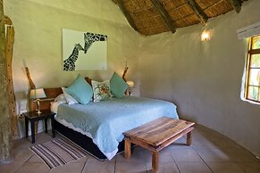 Chrislin African Lodge