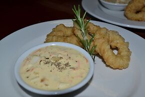 Chrislin African Lodge