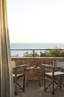 F ZEEN KEFALONIA - Adults Only