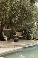 F ZEEN KEFALONIA - Adults Only