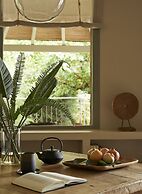 F ZEEN KEFALONIA - Adults Only