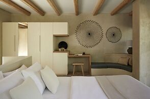 F ZEEN KEFALONIA - Adults Only